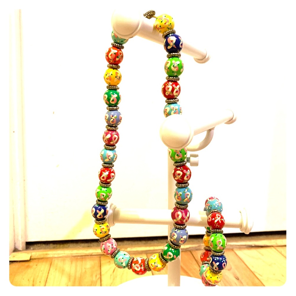 Angela Moore necklace and bracelet set!
